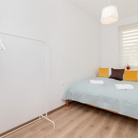 Gdynia Centrum Apartament Abrahama 15 Minut Pieszo Od Plazy Miejskiej By Noclegi Renters Exteriör bild